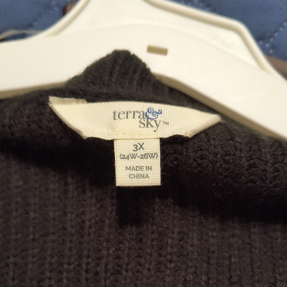 Black Plush Open-Front Vest - Picture 4 of 6